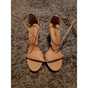Nude Strappy heel